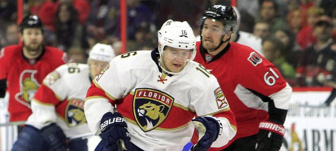 Útočník Florida Panthers Aleksandr Barkov