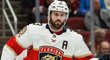 Nezlomný obránce Keith Yandle v NHL nadále živí svou sérii odehraných zápasů bez pauzy. Do 867. startu v řadě nastoupil i přes napjatou situaci s vedením Floridy