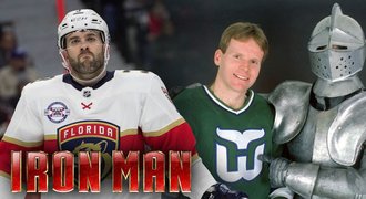Útok na "Iron Mana" NHL! Bek Floridy dohání titána bez jediné pauzy