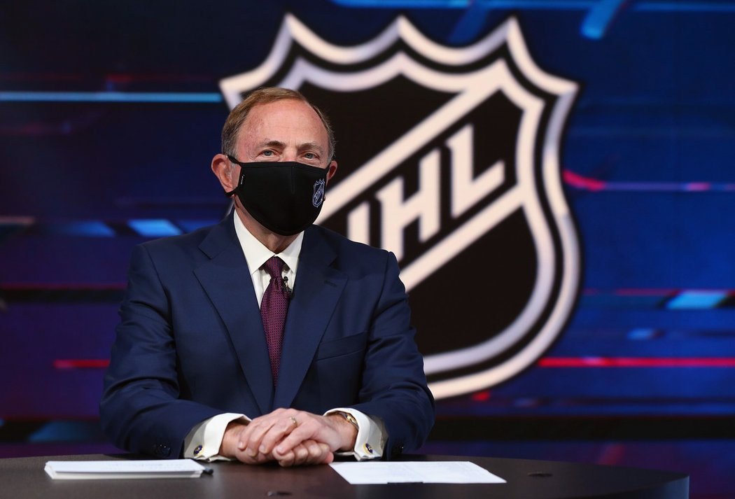 Komisař NHL Gary Bettman