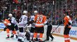 Potyčka mezi Flyers a Blackhawks, do které se zapletl i Jakub Voráček
