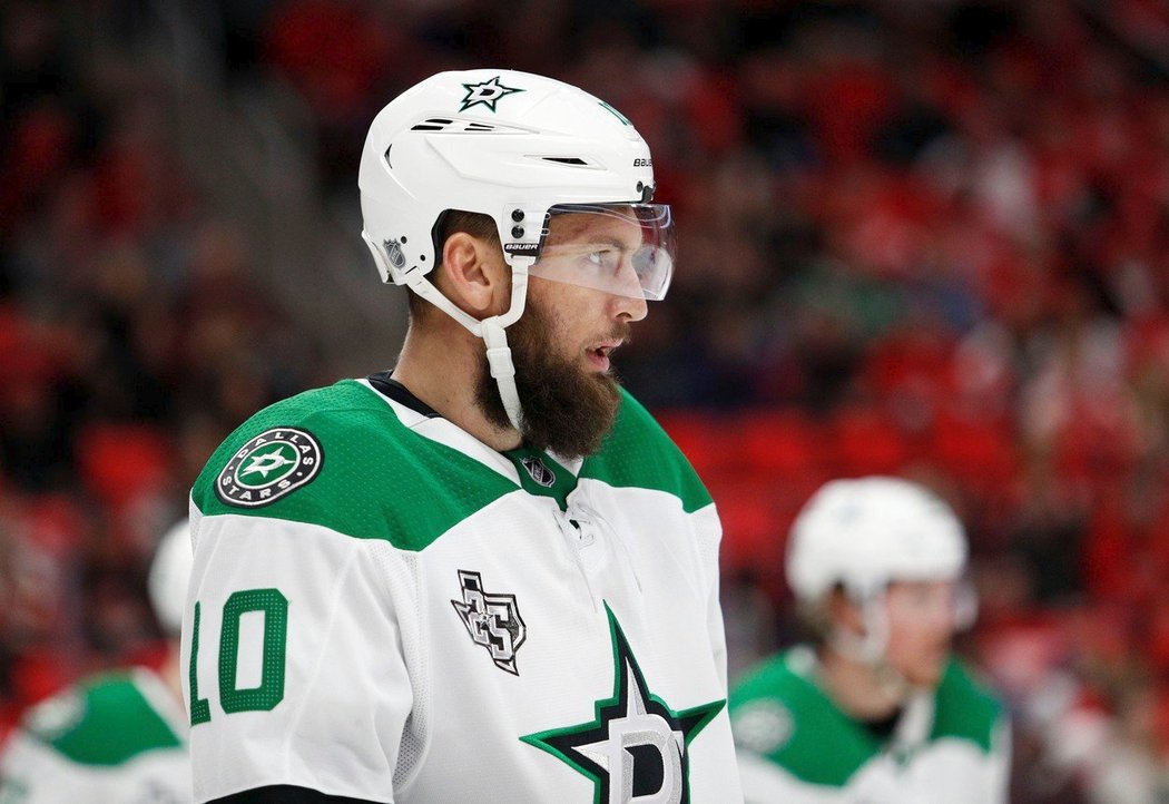 Nejlépe placení Češi: 6. Martin Hanzal (Dallas Stars) - 5 milionů dolarů