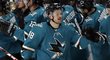 Tomáš Hertl vstřelil obě branky San Jose, které doma podlehlo Arizoně 2:3.