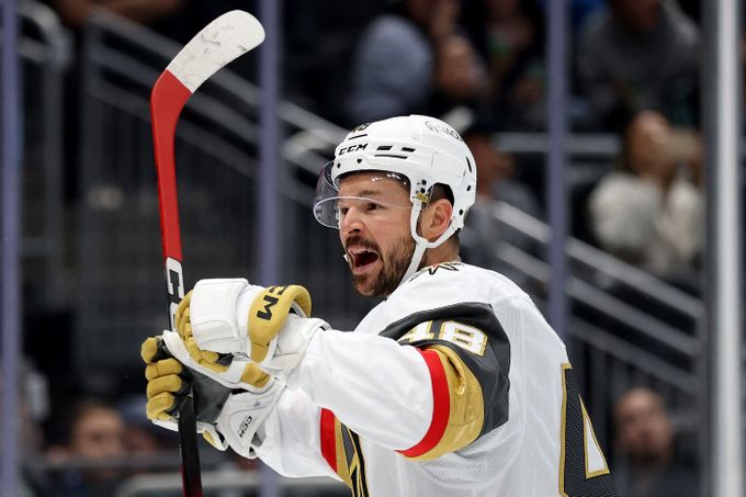 NHL ONLINE: Vítězná série Vegas skončila v Minnesotě, Hertl nahrával. Výhru slaví Kulich NHL ONLINE: Vítězná série Vegas skončila v Minnesotě, Hertl nahrával. Výhru slaví Kulich