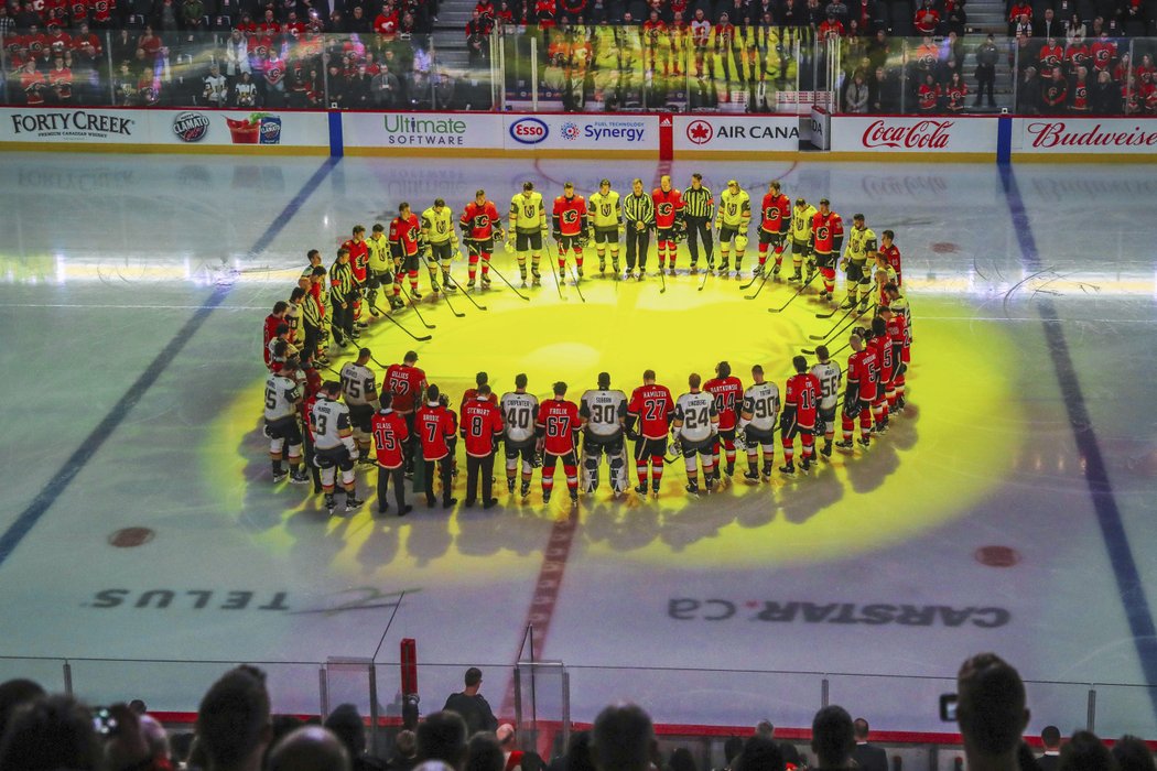 Celá NHL truchlila za Humboldt Broncos