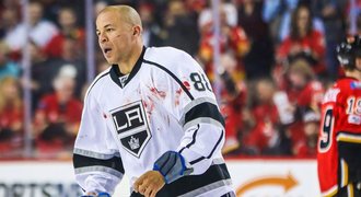 Zkrvavil soka, pak se dojímal. Ztratí NHL legendu? Je to na rodině, ví Iginla