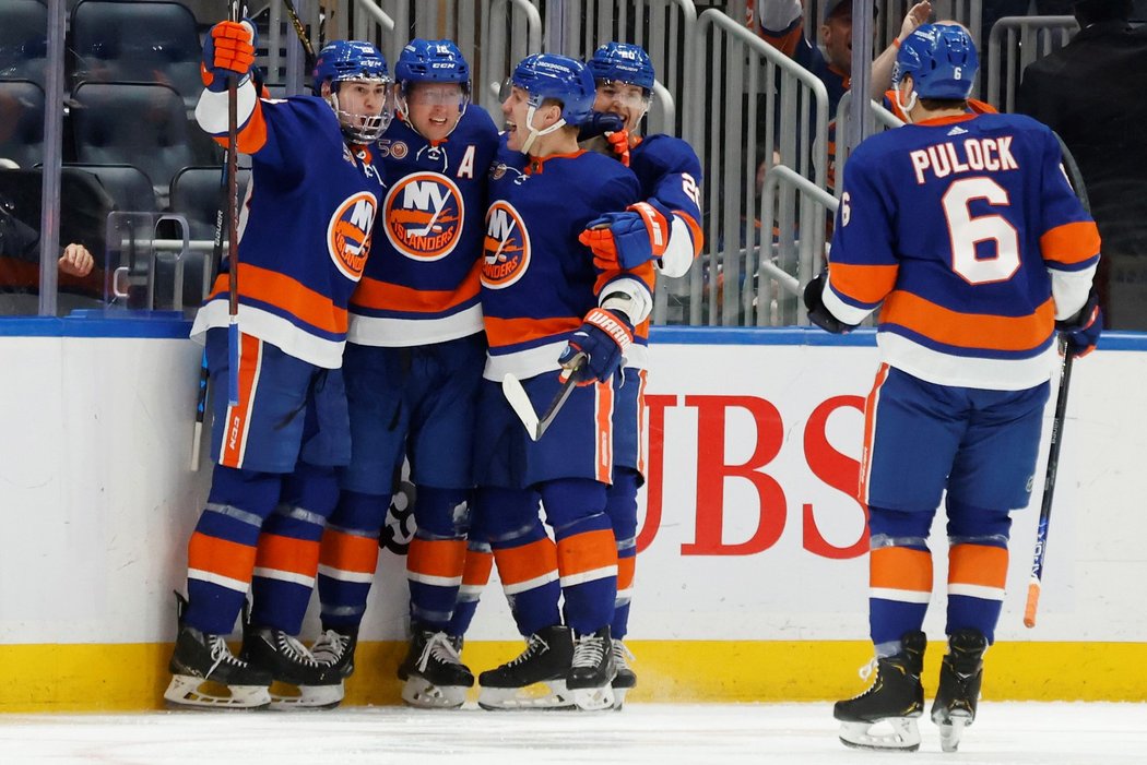 Islanders si poradili s Buffalem