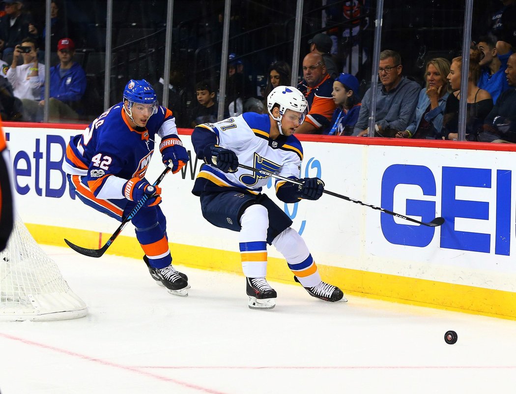Vladimír Sobotka v utkání s Islanders nebodoval, ale mohl slavit zisk dvou bodů