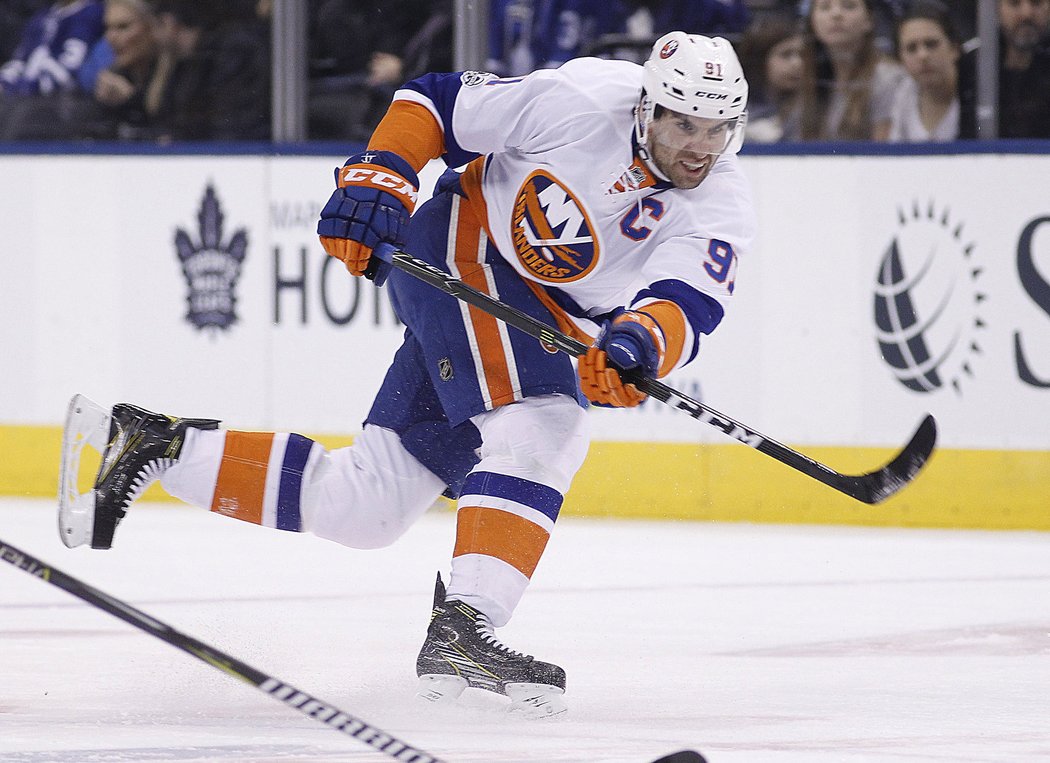 John Tavares (New York Islanders)