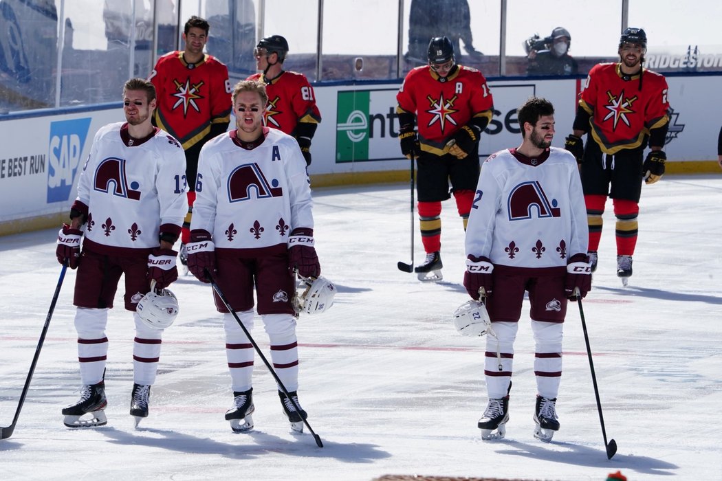 NHL zavítala k jezeru Tahoe. V sobotu se zde střetli hokejisté Colorada a Vegas