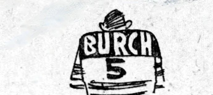 V roce 1926 přinesl newyorský list Globe karikaturu dresu kapitána Newyorčanů Billyho Burche s číslem a jmenovkou a výsměšným textem: „Americans mají na zádech všechno, kromě čísla ulice.“