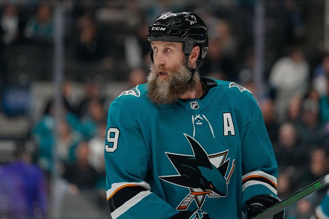 Joe Thornton oholil svůj ikonický plnovous