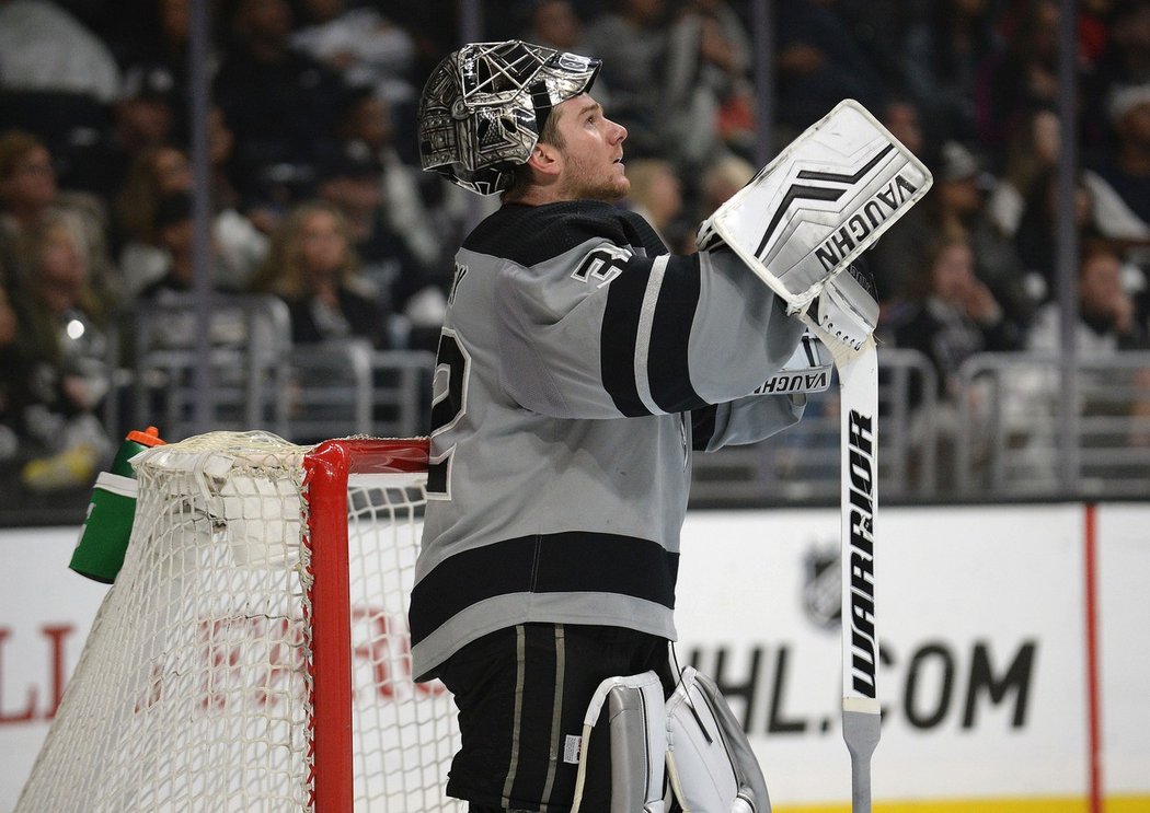 Jonathan Quick je jen stínem gólmana, který mezi roky 2012 a 2014 vychytal pro Kings dva Stanley Cupy.