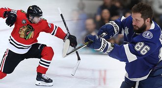 Šílenci na bodech. Kučerov a Kane boří pořádky NHL, co se dělo v Chicagu?