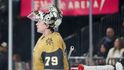 Brankář Carter Hart se vrátil do NHL