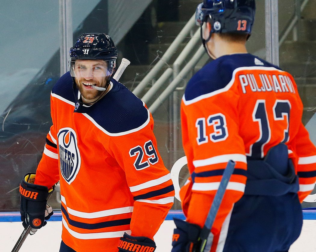 Leon Draisaitl řídil vysokou výhru Edmontonu nad Ottawou 7:1, rodák z Kolína nad Rýnem si připsal pět bodů za tři branky a dvě přihrávky.