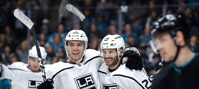 Martin Frk dvěma zásahy nasměroval Los Angeles k výhře 3:2 v prodloužení na ledě San Jose.