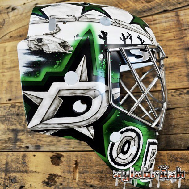 Nová maska ruského brankáře Dallasu Antona Chudobina Nová maska ruského brankáře Dallasu Antona Chudobina