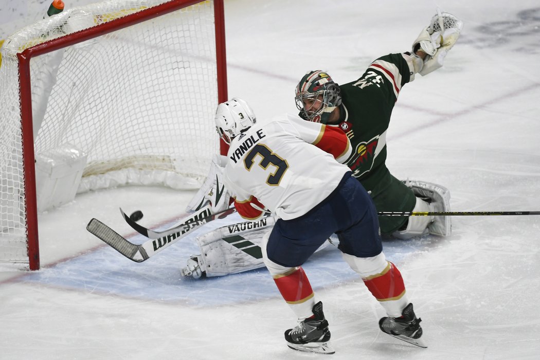 Obránce Keith Yandle otevřel skóre proti Wild pátým gólem sezony