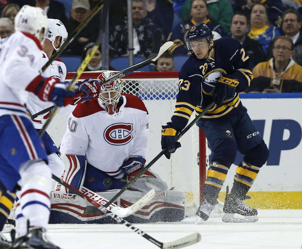 Ben Scrivens se v bráně Canadiens překonával a připsal si pátou výhru sezony