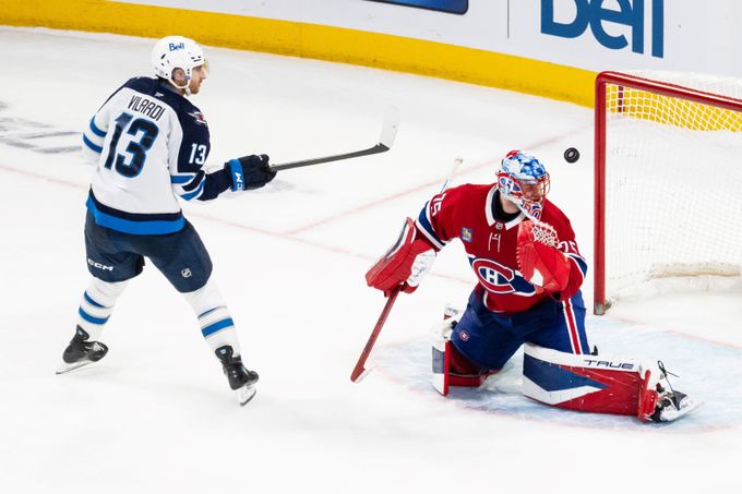 Dobeš vychytal výhru Montrealu nad Winnipegem. Vejmelka vynuloval Anaheim Dobeš vychytal výhru Montrealu nad Winnipegem. Vejmelka vynuloval Anaheim