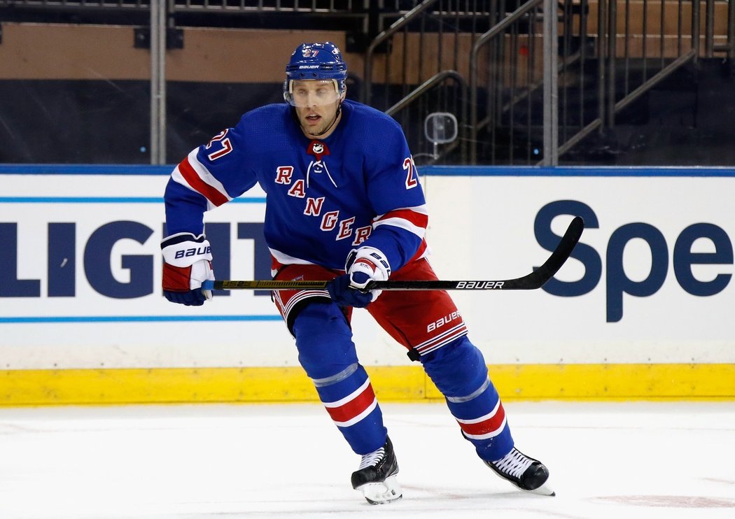 Jack Johnson aktuálně hraje za New York Rangers