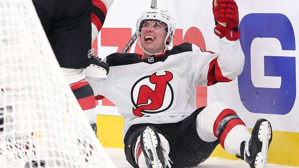 Šimon Nemec proti Chicagu vstřelil hattrick