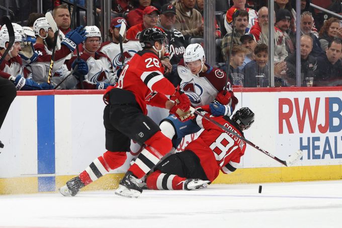 ONLINE: Devils porazili Colorado, Nečas ani Palát nebodovali. Hronek bude bránit McDavida ONLINE: Devils porazili Colorado, Nečas ani Palát nebodovali. Hronek bude bránit McDavida