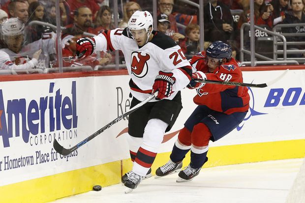 Devils jsou pro Stempniaka osmým klubem v NHL Devils jsou pro Stempniaka osmým klubem v NHL