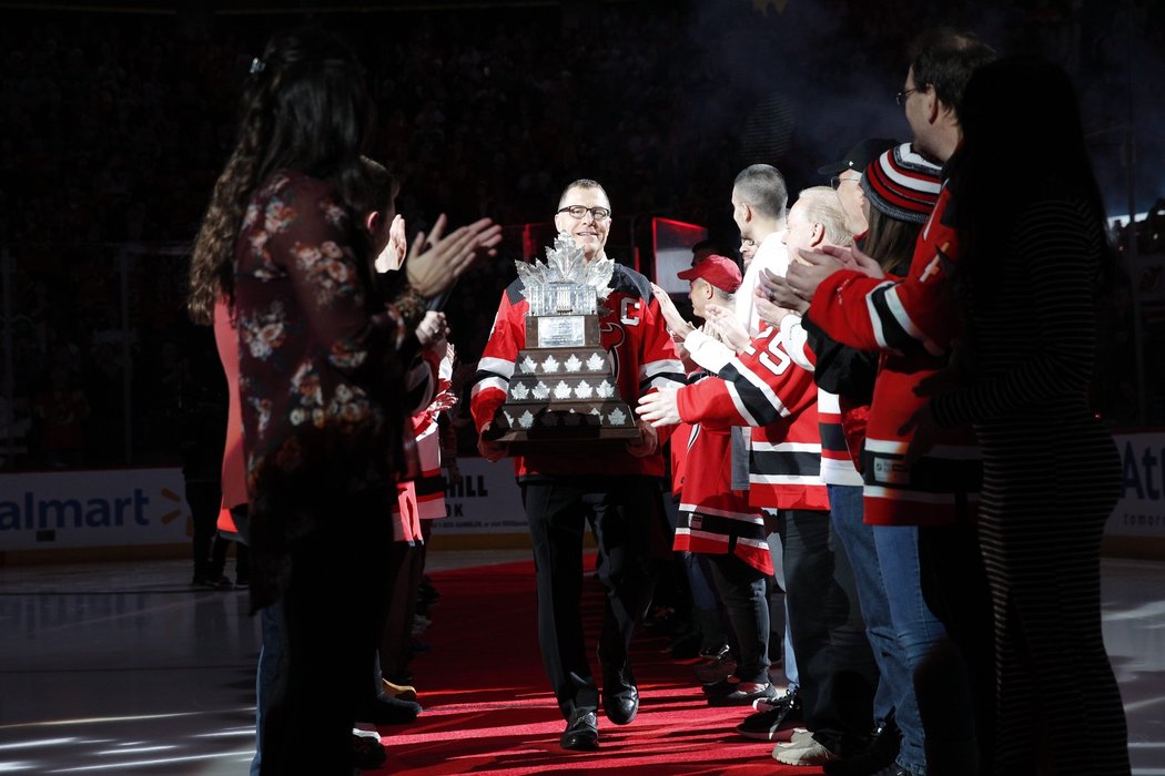 Scott Stevens přinesl na led Conn Smythe Trophy