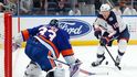 Český brankář David Rittich měl podíl na výhře Islanders s Columbusem