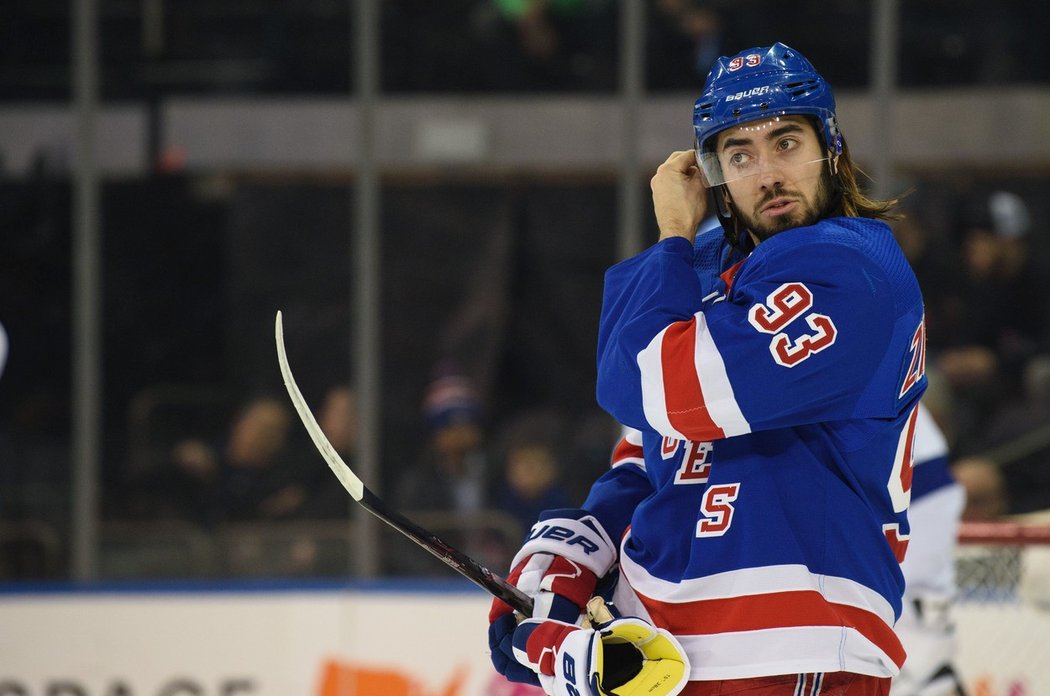 Mika Zibanejad prozatím v NHL řádí, ve dvou zápasech si připsal 4+4