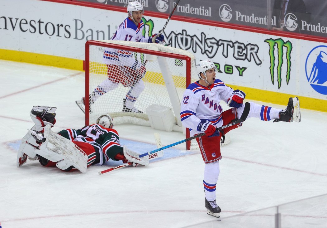 Filip Chytil Rangers pomohl k výhře gólem a asistencí