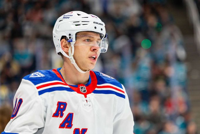 Stěhování hvězdy NHL, která přitáhla slávu i kontroverzi. Rovnou dostala ranec peněz Stěhování hvězdy NHL, která přitáhla slávu i kontroverzi. Rovnou dostala ranec peněz