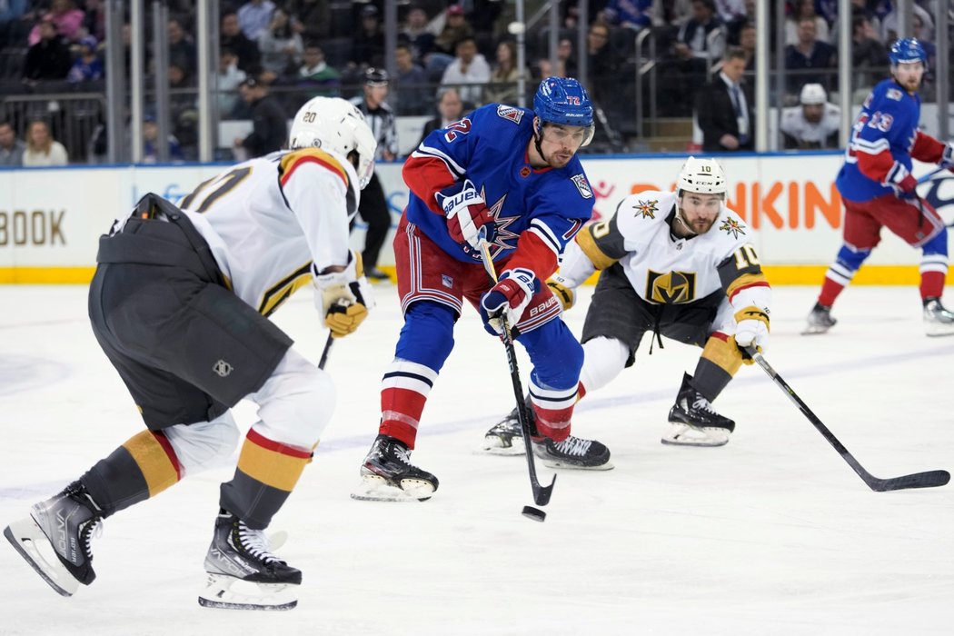 Filip Chytil pomohl jednou trefou k výhře Rangers nad Vegas 4:1