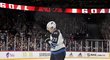 Patrik Laine se v utkání NHL Global Series ukázal finským fanouškům ve velkém stylu, proti Floridě nasázel hattrick