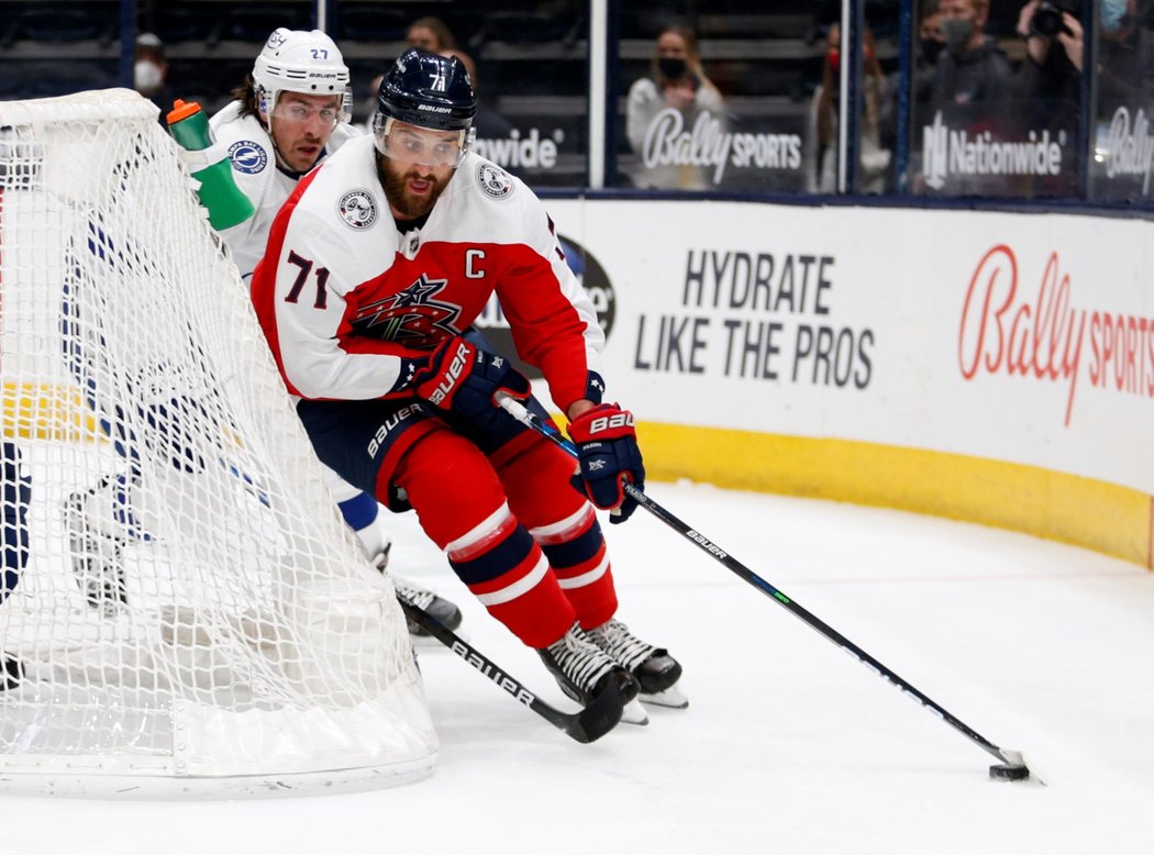 Kapitán Columbusu Nick Foligno dostal šanci zabojoval o Stanley Cup s Torontem