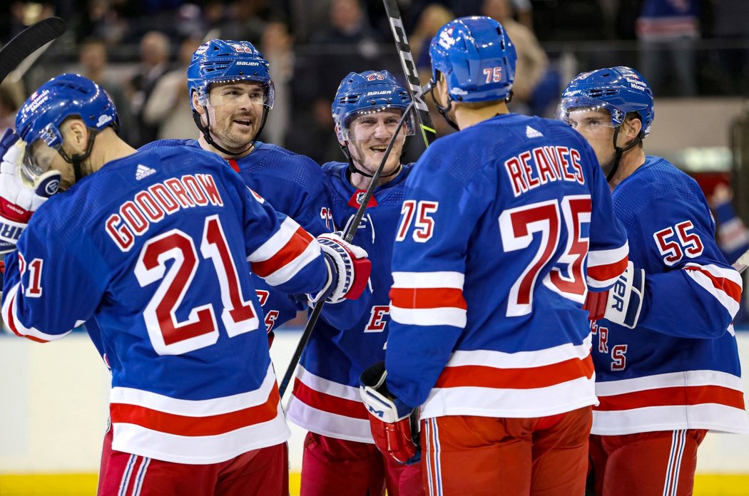 Hokejisté Rangers na úvod NHL skolili Tampu 3:1