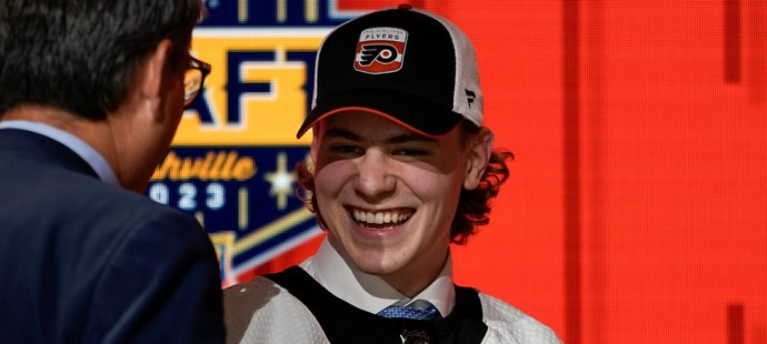 Oliver Bonk byl draftován do NHL týmem Philadelphia Flyers