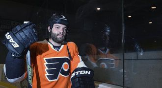 Gudas v dresu Philadelphie vzpomíná na Tampu: Klukům jsem Pohár přál