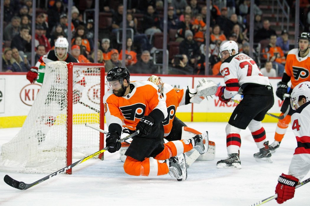 Český zadák střílel góly, blokoval střely a Flyers mají proti Devils bod