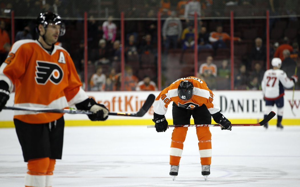 Mark Streit a Vincent Lecavalier. Jejich Phialdelphie musela polknout další prohru.