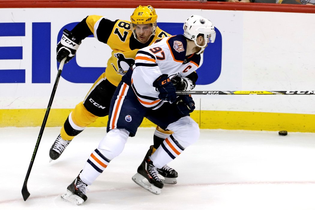 Pittsburgh si poradil s Edmontonem 3:1, Connor McDavid si tak na první výhru v NHL proti Sidney Crosbymu musí počkat