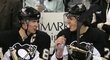 Opory Pittsburghu Sidney Crosby a Jevgenij Malkin (vpravo).