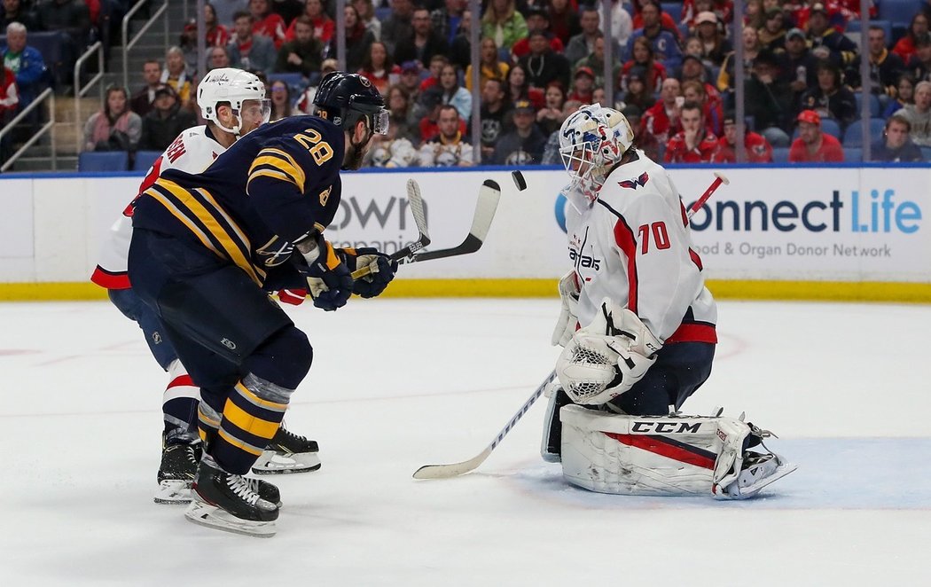 Braden Holtby patří už několik let k oporám Washingtonu.