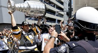 V Pittsburghu se slavil Stanley Cup. Přišlo kolem 375 tisíc lidí