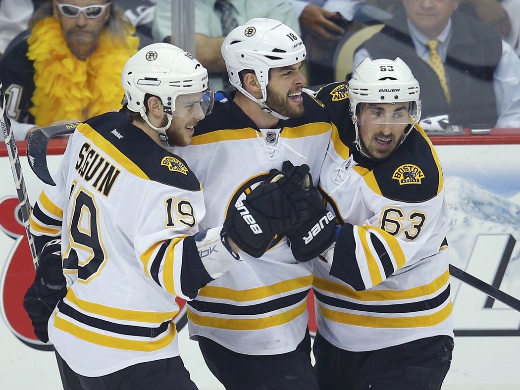 Bostonská radost. Bruins deklasovali Pittsburgh vysoko 6:1 a sérii vedou 2:0