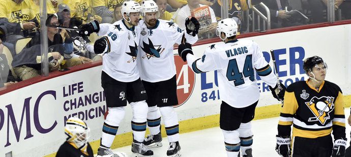 Tomáš Hertl se stal prvním hráčem Sharks, který skóroval ve finále Stanley Cupu