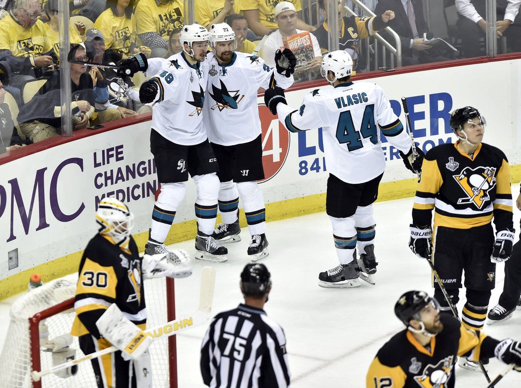 Tomáš Hertl se stal prvním hráčem Sharks, který skóroval ve finále Stanley Cupu