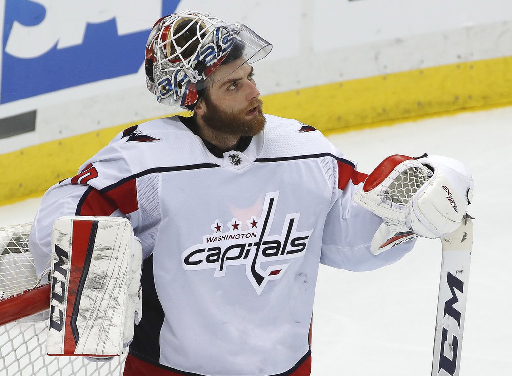 Braden Holtby ví, že série s Pittsburghem bude ještě přetěžká. Aktuálně je stav 2:2 na zápasy.